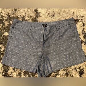 Ann Taylor plus size chambray shorts, women’s 18
